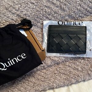 Quince Elegant Black Quilted Card Holder